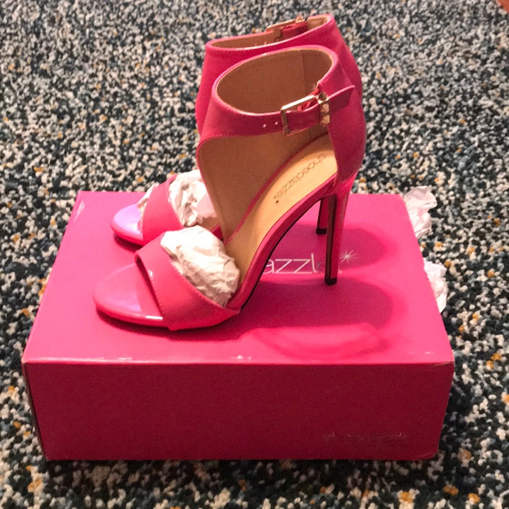 Pink Heels - Picture 2 of 3